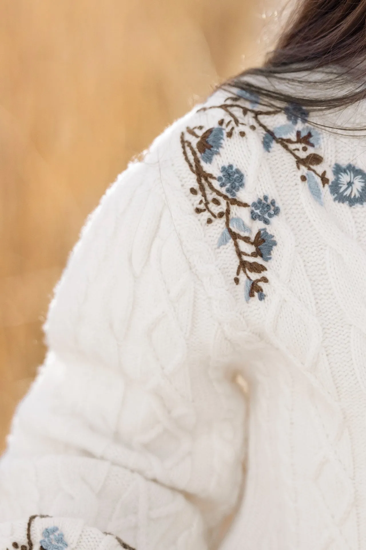 Cardigan - Ecru broderie fleurie