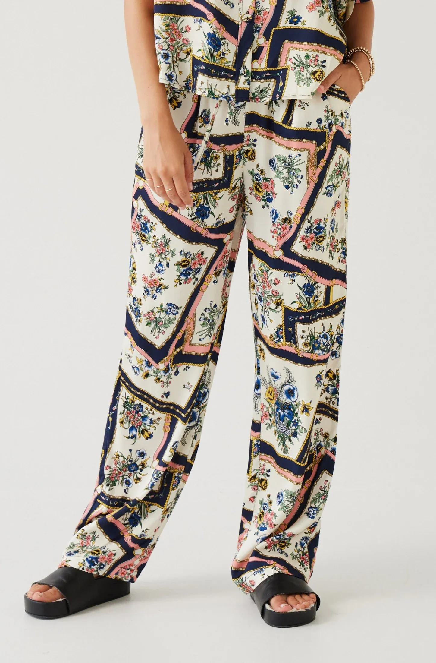 Coast Pant - Scarf Print