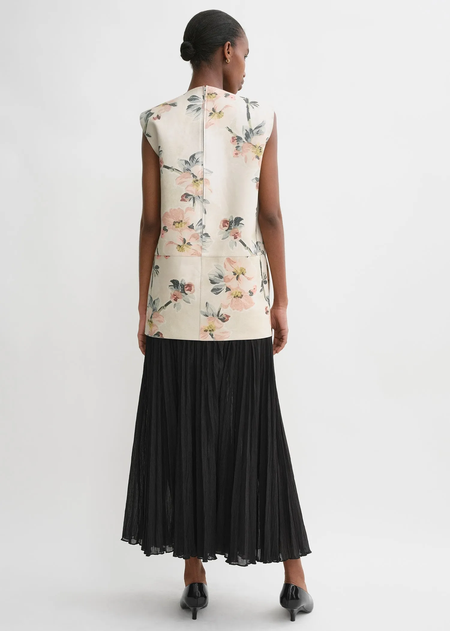 Double-faced leather top washed floral