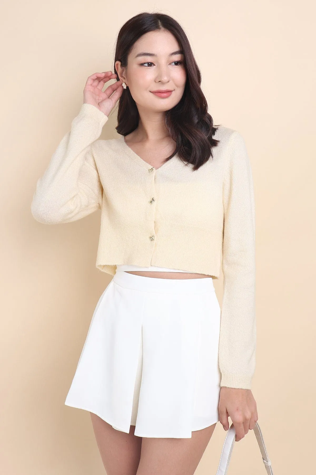 FREEDOM KNIT CROPPED CARDIGAN IN BUTTERMILK