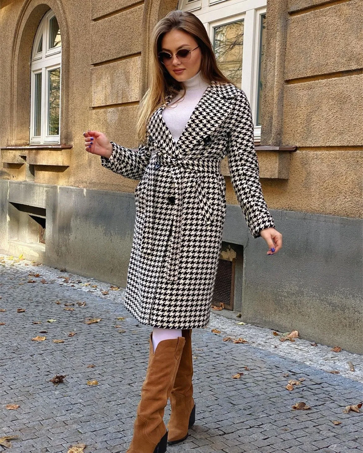 Houndstooth Wool Mix Coat in Black & White