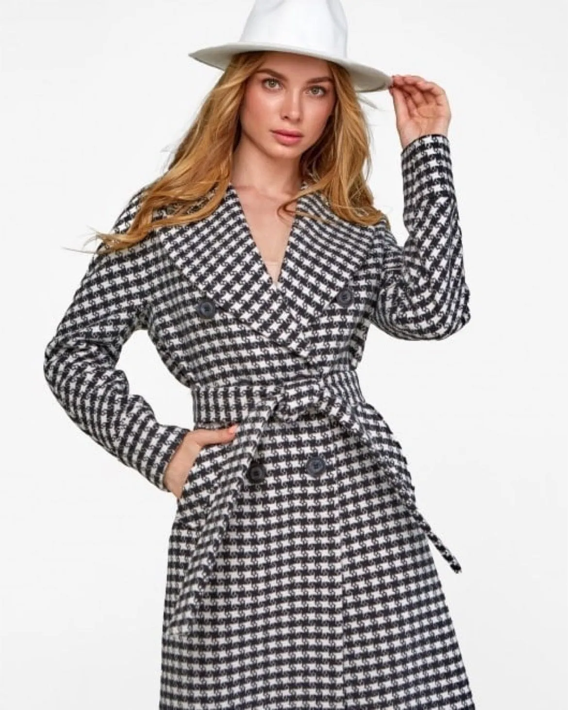 Houndstooth Wool Mix Coat in Black & White