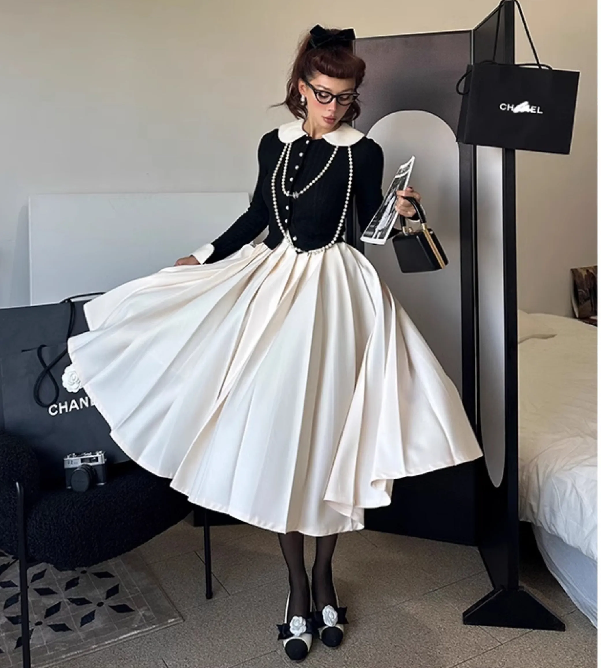 Le Palais Vintage Elegant Black and White Cardigan High Waist Pencil Office Skirt-Ivy