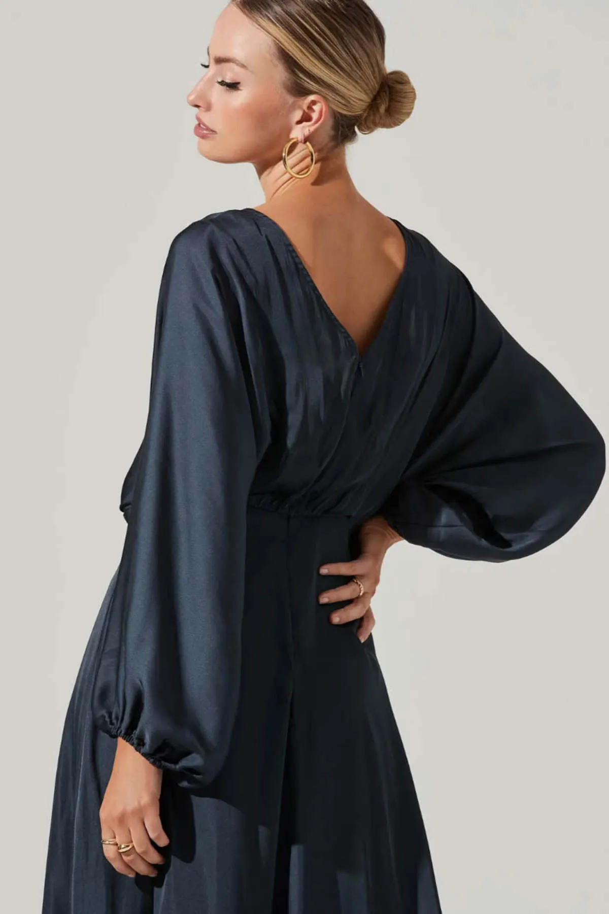 Marin Dolman Sleeve Dress - Midnight Blue