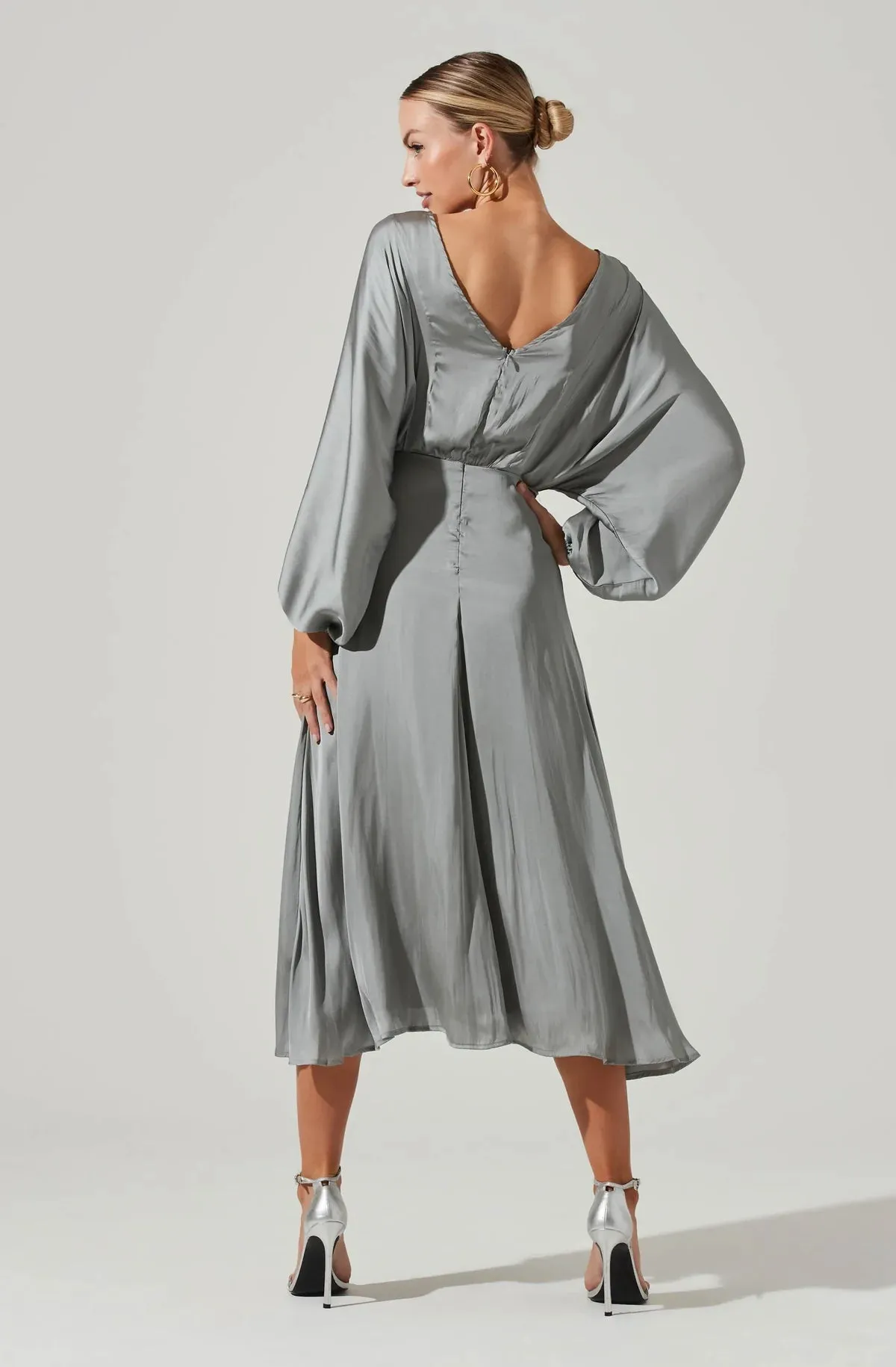 Marin Dolman Sleeve Dress - Sage