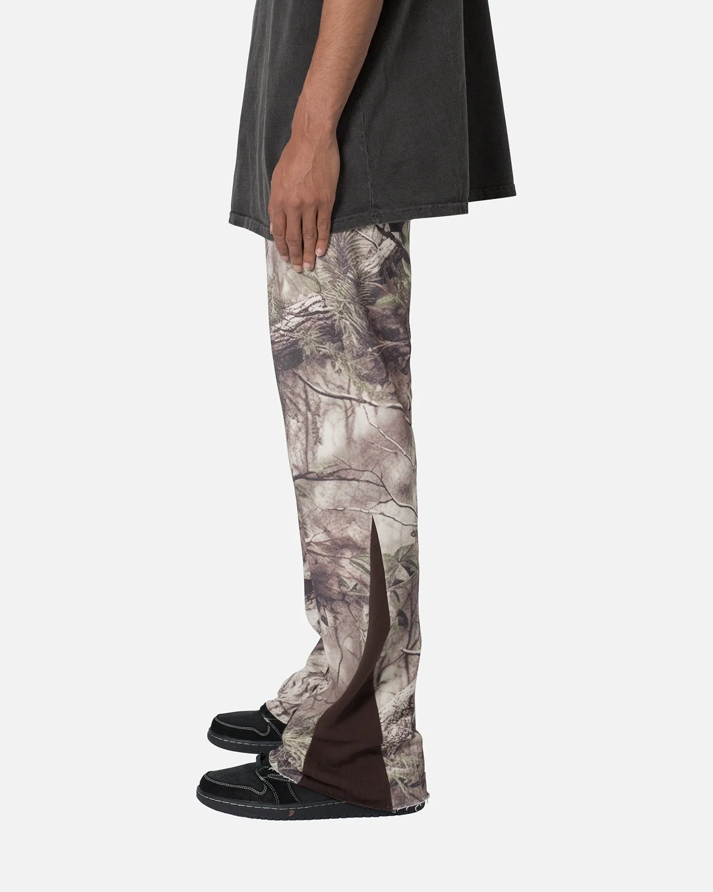 MNML Contrast Bootcut Sweatpants Tree Camo