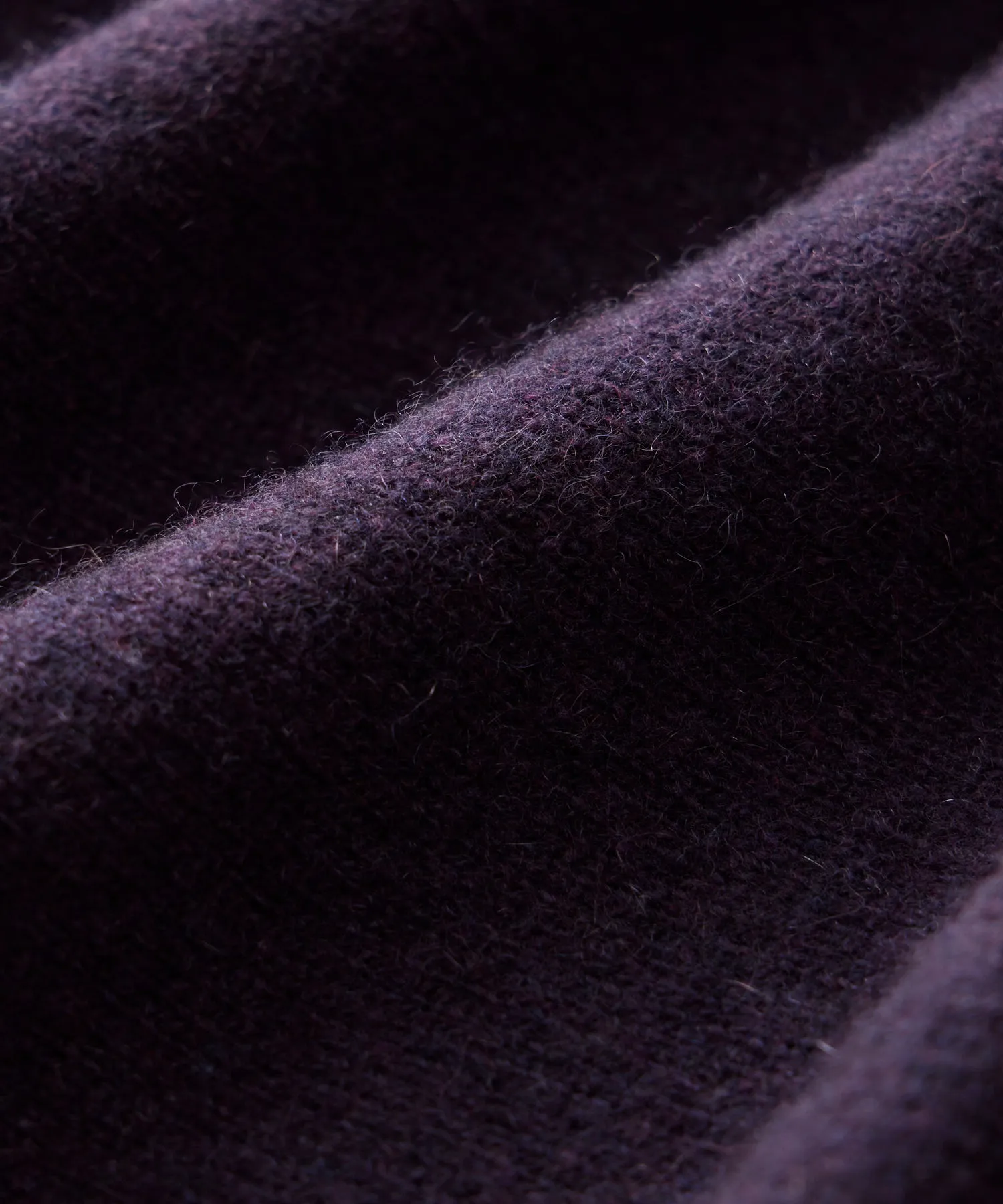 Nomad Cashmere Crewneck in Deep Plum