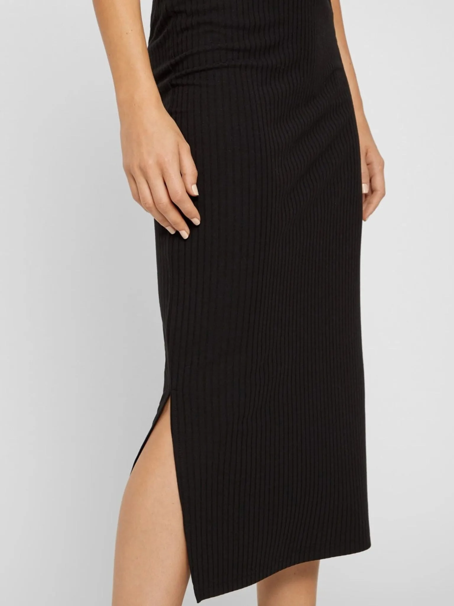 PCKYLIE mw midi skirt - Black