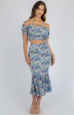 Printed Set With Off The Shoulder Top And Fishtail Skirt perfect for Summer