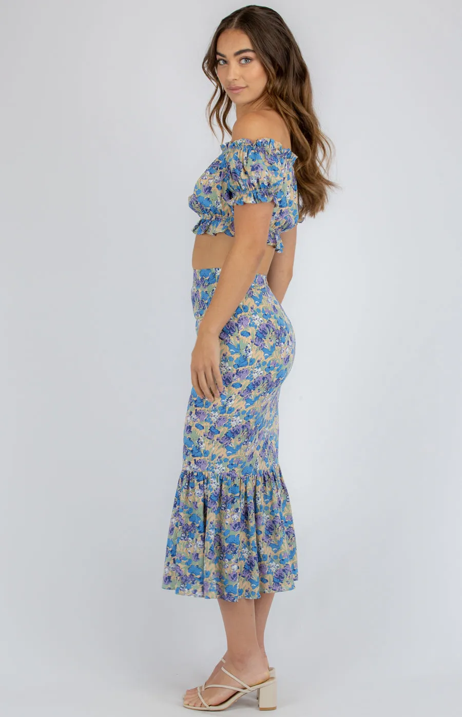 Printed Set With Off The Shoulder Top And Fishtail Skirt perfect for Summer