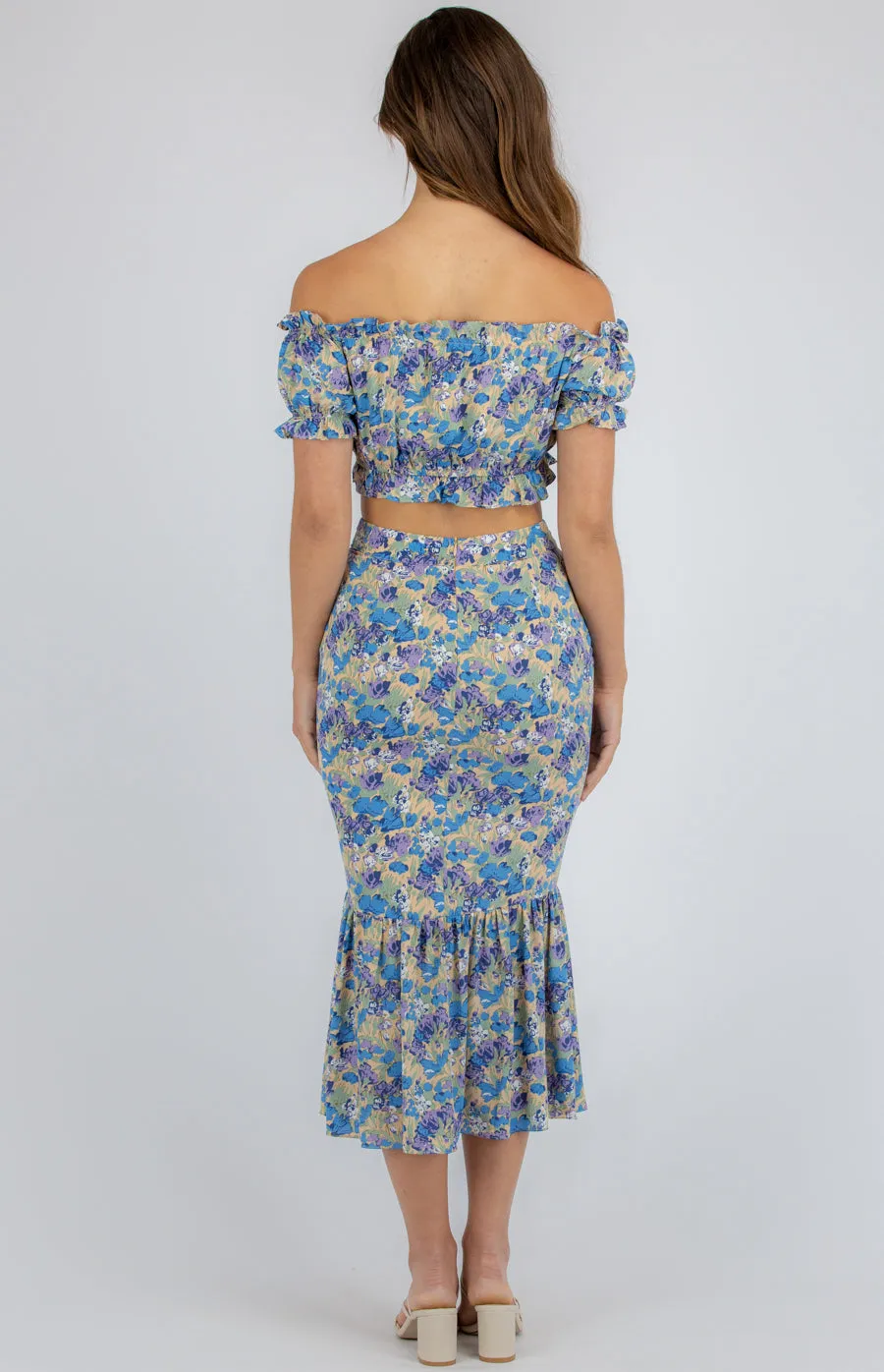 Printed Set With Off The Shoulder Top And Fishtail Skirt perfect for Summer