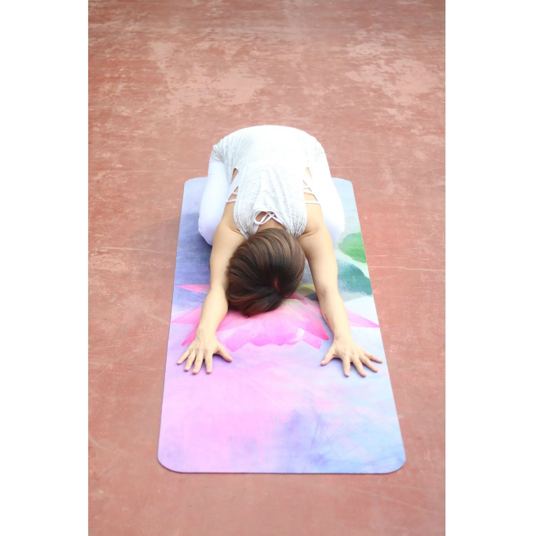 UTOPIAT's Probing Lotus - the premium eco yoga mat