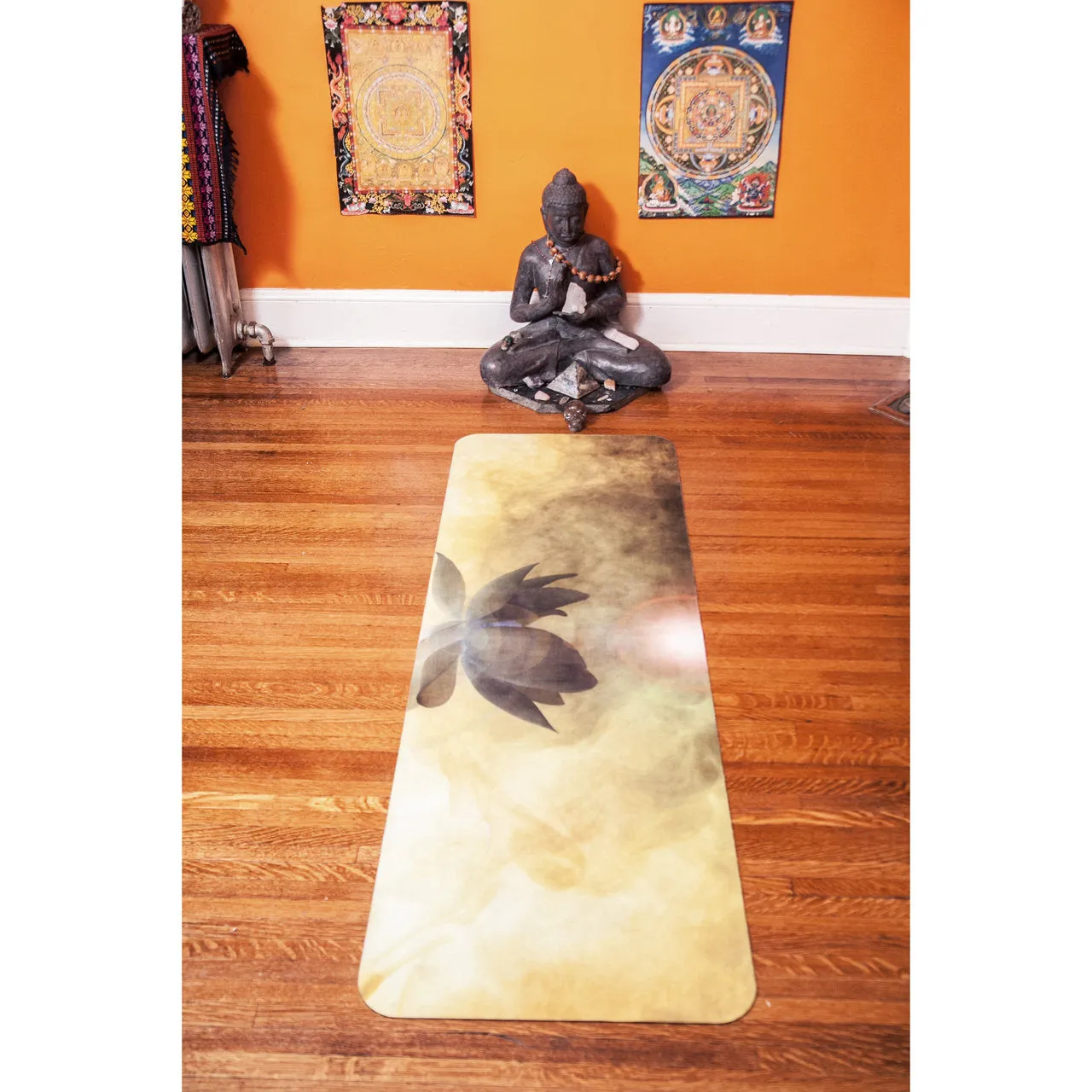 UTOPIAT's Warrior Lotus - the premium eco yoga mat