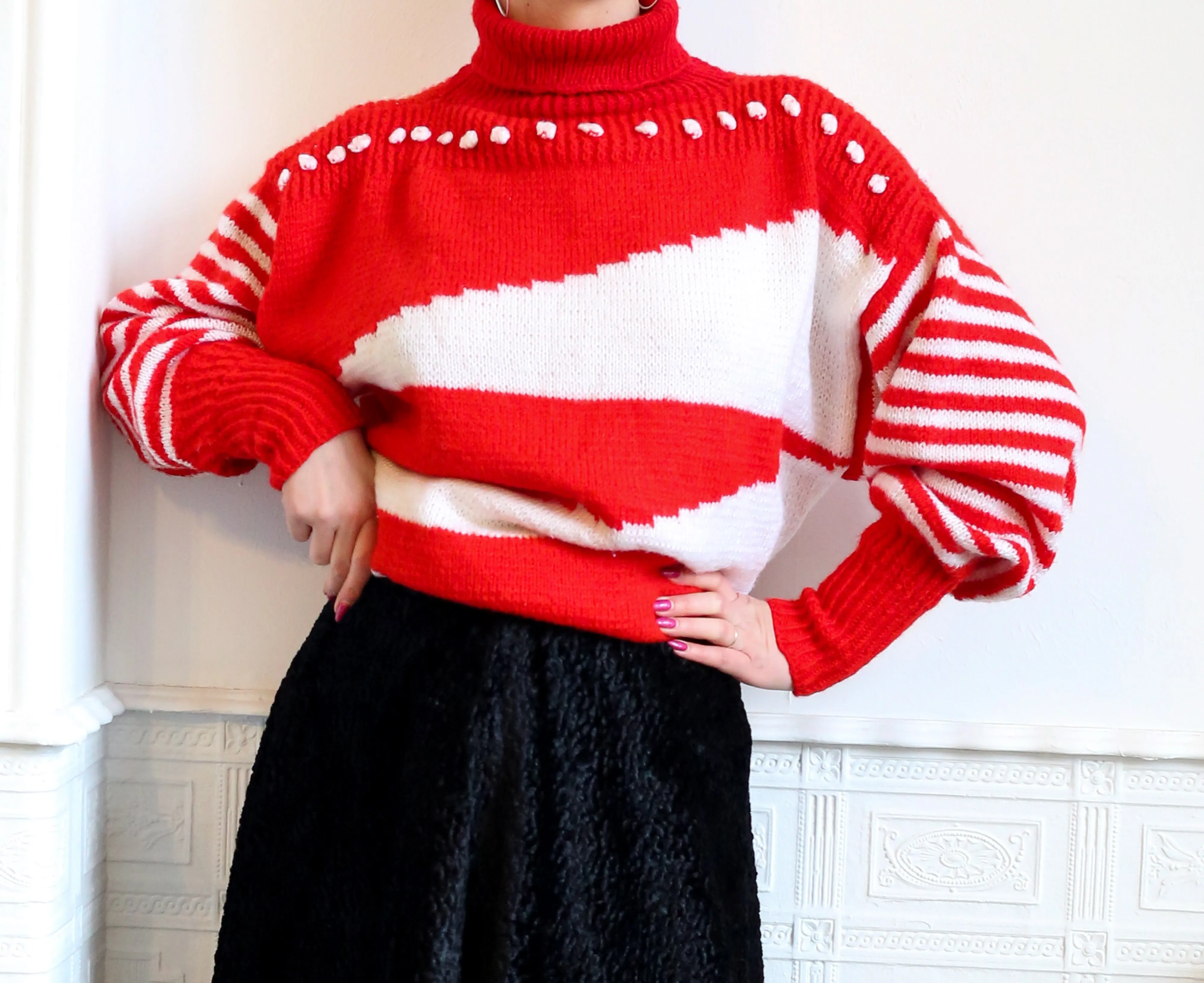 Vintage 1980s Red and White Hand Knit Sweater