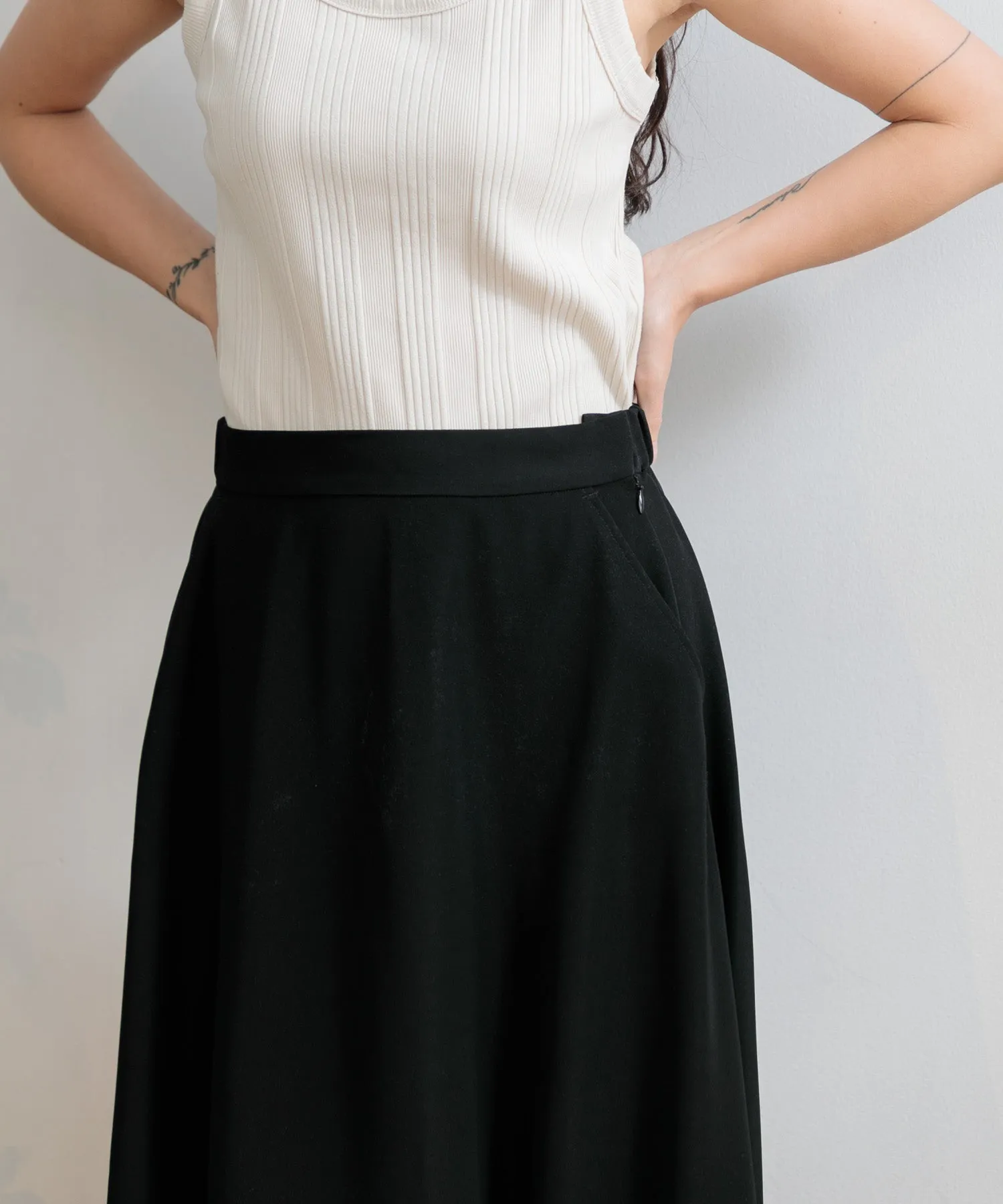 【WOMEN】Gymphlex FLARED SKIRT