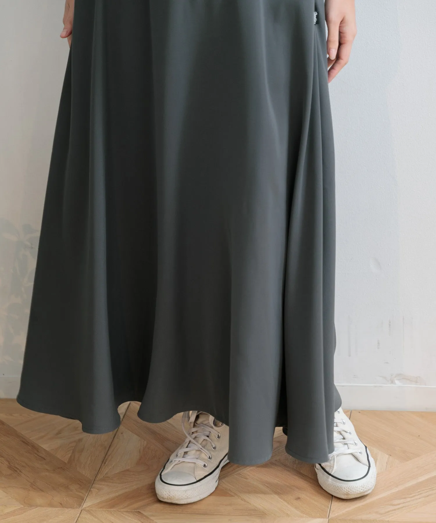 【WOMEN】Gymphlex FLARED SKIRT